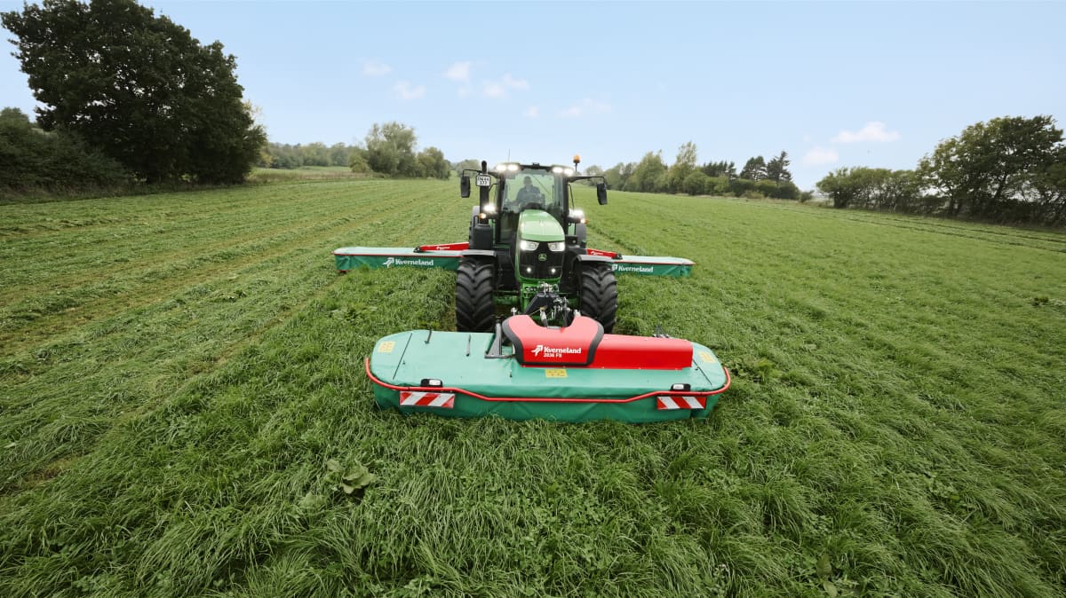 Kverneland - Kverneland-2836 FS-Front-Plain-Auger-Mower 013.jpg