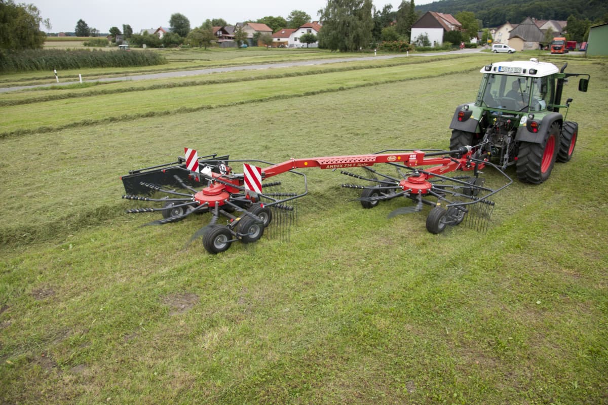 Double Rotor Rakes - Andex 714T VARIO - 714T EVO, CompactLine Gearbox provides almost maintenance free and great strengt during operation