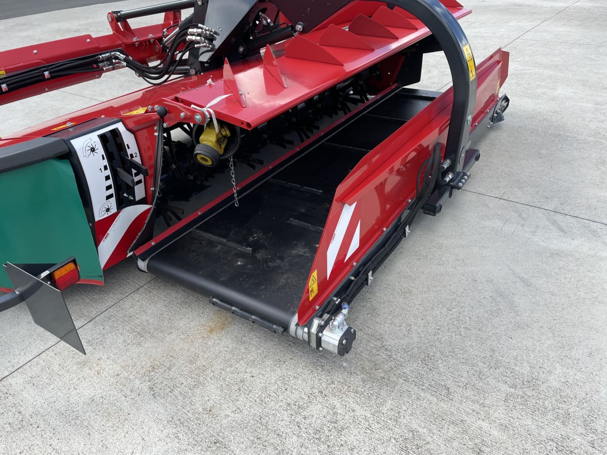 Groupe de fauche à tapis 55100 MT BX