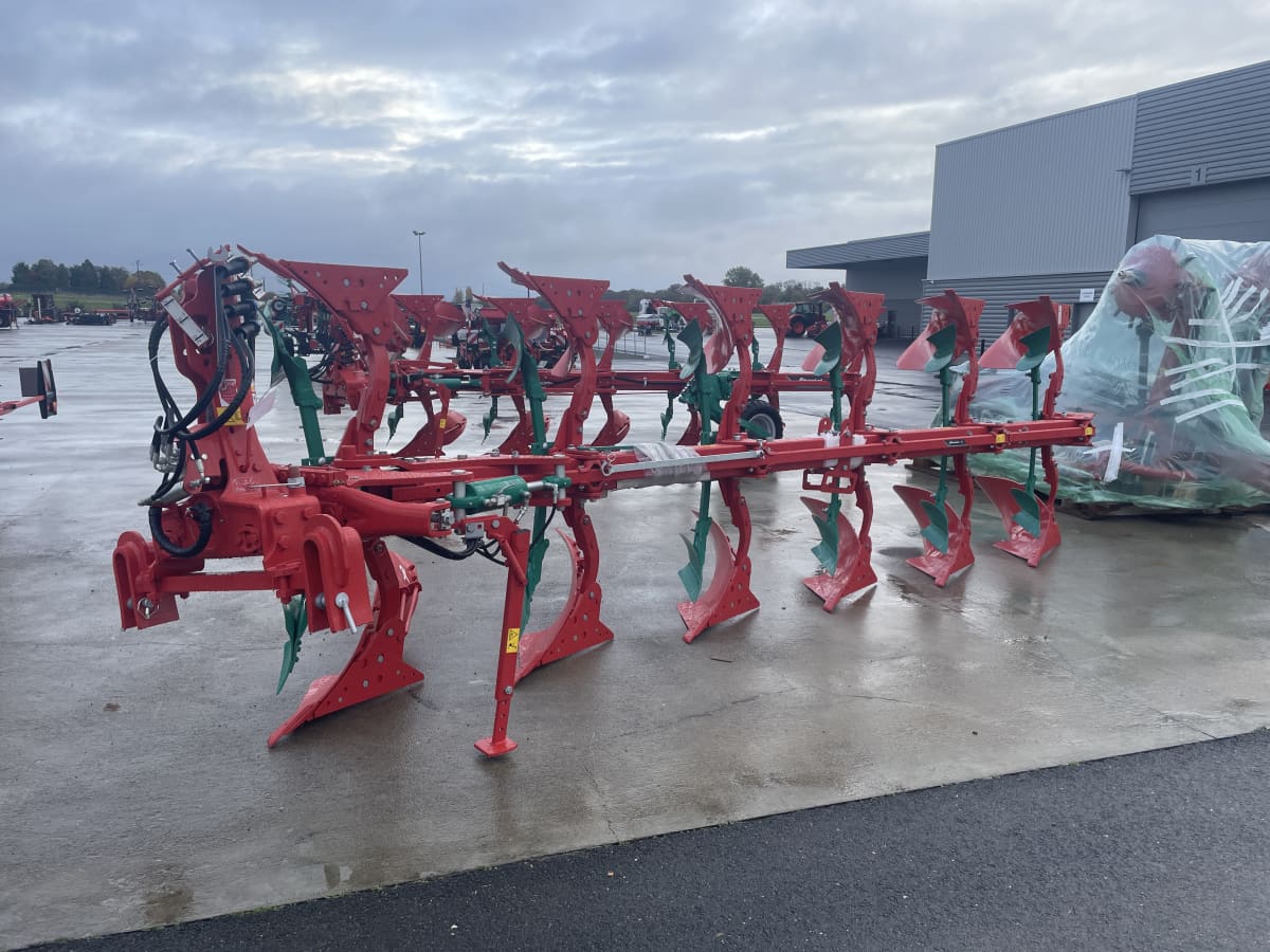 Charrue LS 6 corps Varilarge