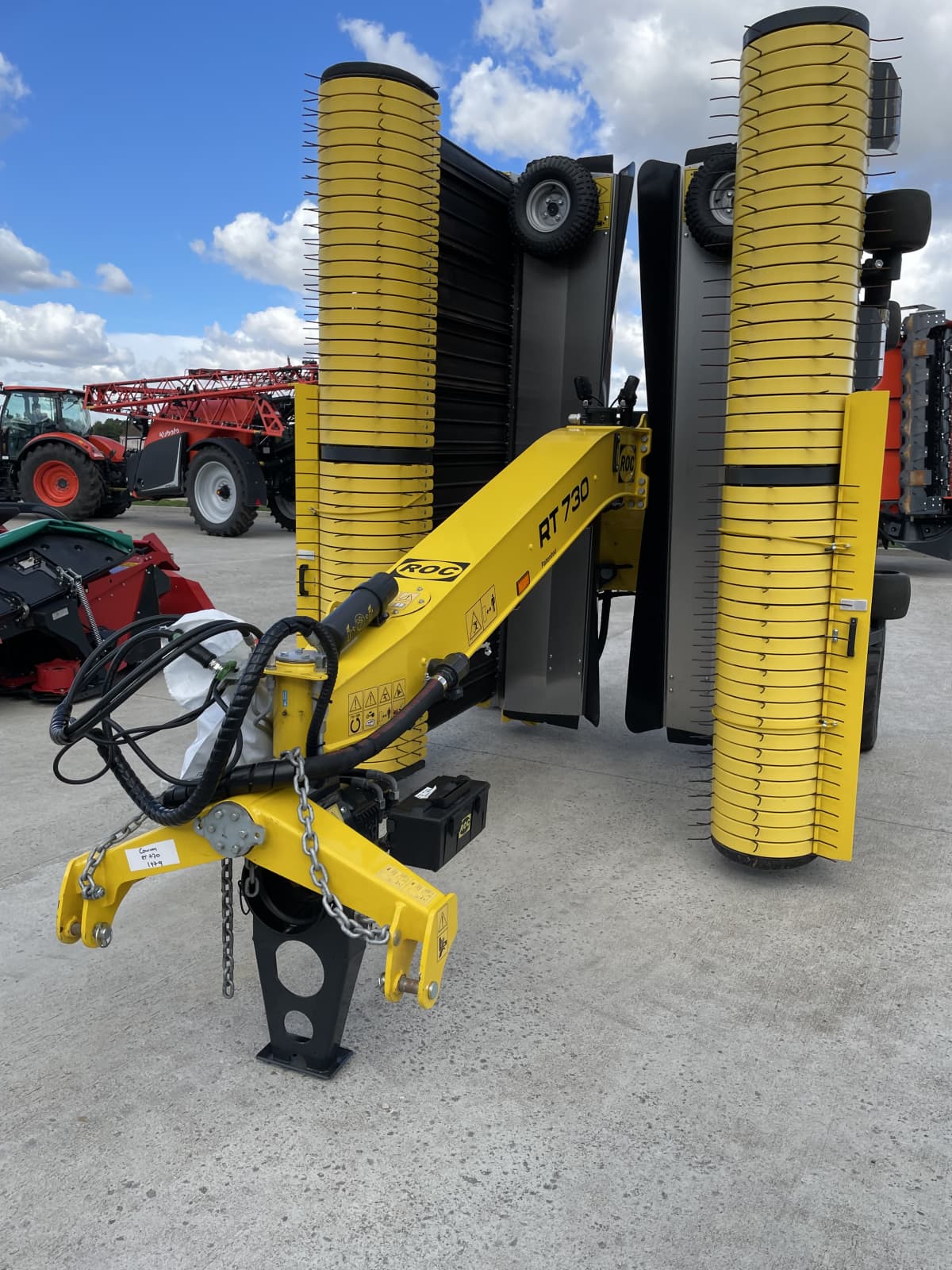 Andaineur à tapis traîné RT730