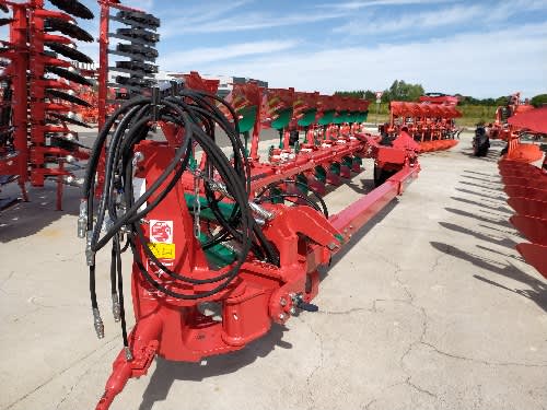 Charrue monoroue PG 8 corps