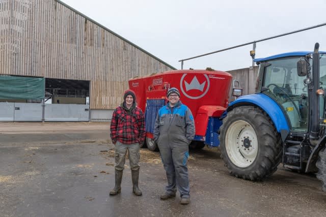 Efficient mixing with Kverneland Siloking diet feeder creates time