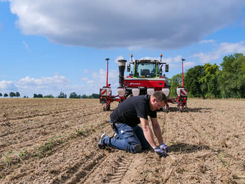 Kverneland - Kverneland GEOFORCE on all Optima SX sowing units