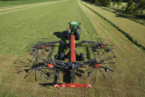Four Rotor Rakes - VICON ANDEX 1254 - 1304, highly maneauvrable and great accuracy and capacity