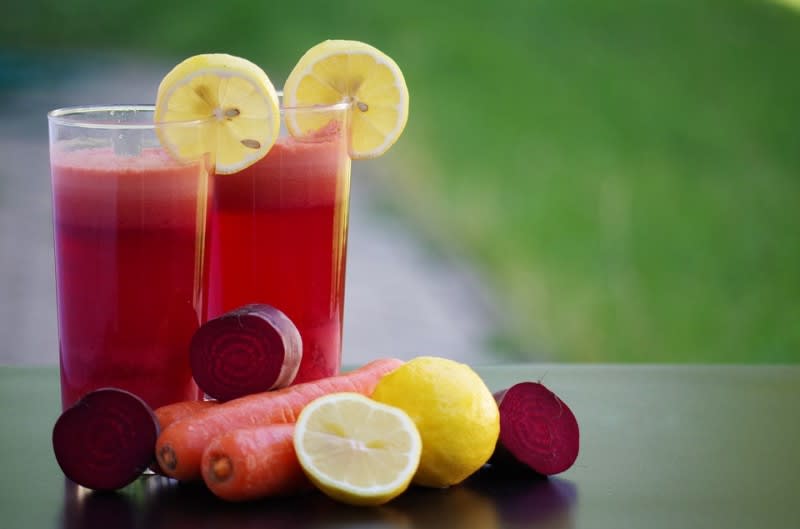 beet juice in a glass - do beets cause diarrhea article