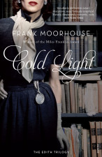 Cold light 4ebb23c98a52d