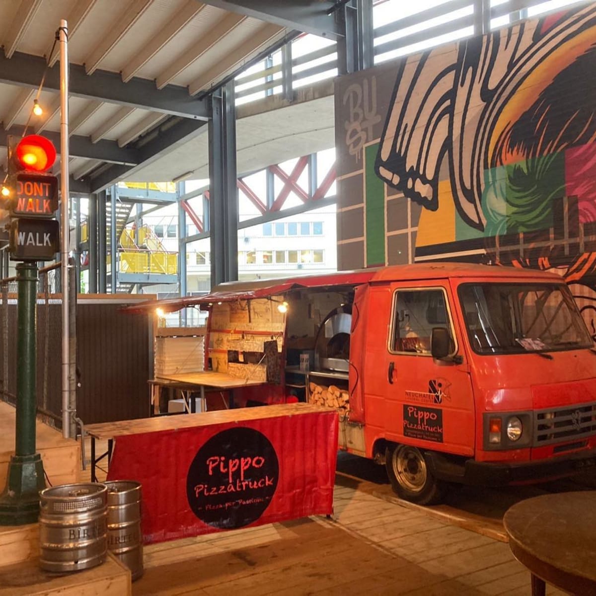Pippo Pizzatruck - Food Trucks in 4422, Arisdorf, Bezirk Liestal, Bâle-Campagne, Suisse