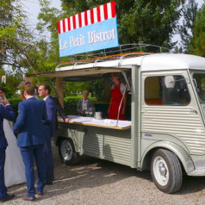 Le Petit Bistrot - Food Trucks in 511, Dorfmatte, Kleinhöchstetten, Rubigen, Arrondissement administratif de Berne-Mittelland, Région administrative de Berne-Mittelland, Berne, 3113, Suisse