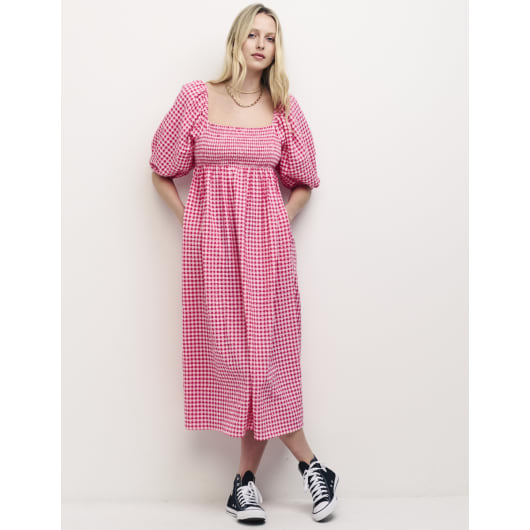 Ever New Petite smock midi dress in baby pink gingham