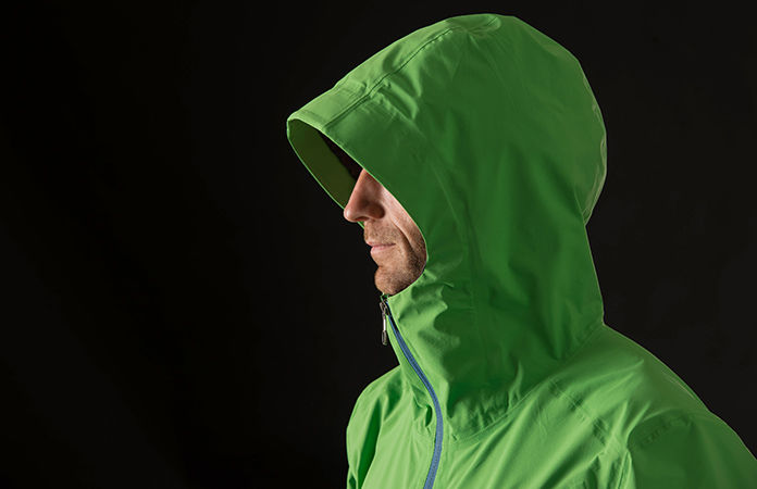 Norrøna /29 rain coat for men - comfortable hood