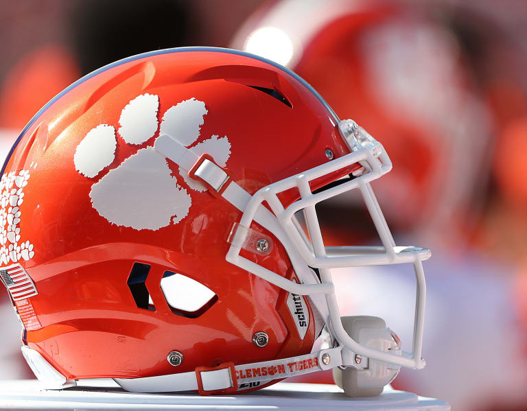 TigerIllustrated - Another Clemson offer goes out