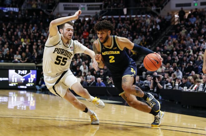 Michigan Wolverines basketball junior forward Isaiah Livers