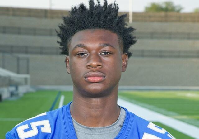 Texas wide receiver Shamond Greenwood added an offer from Iowa on Tuesday.