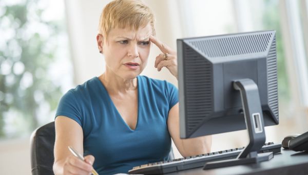 8 Signs and Symptoms of Menopause | Menopause - Sharecare