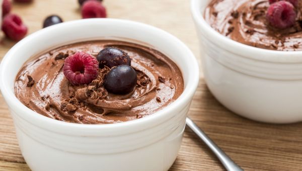 mousse, chocolate, blueberries, raspberries, desert