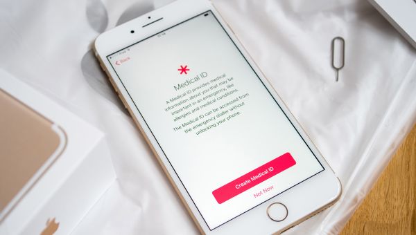 Medical ID screen on a cell phone
