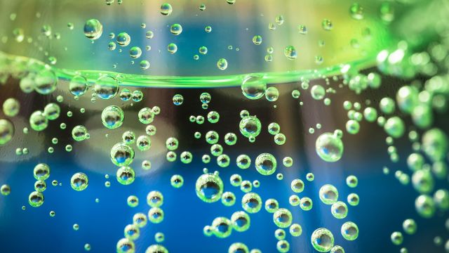 bubbles, carbonated drink
