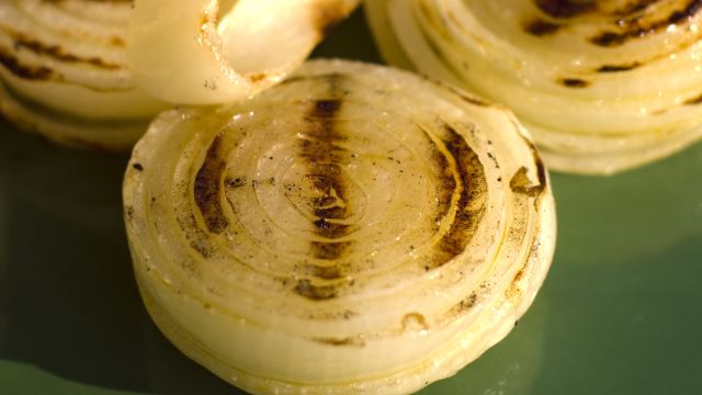 Grilled onions