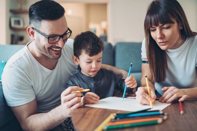 family coloring in home 