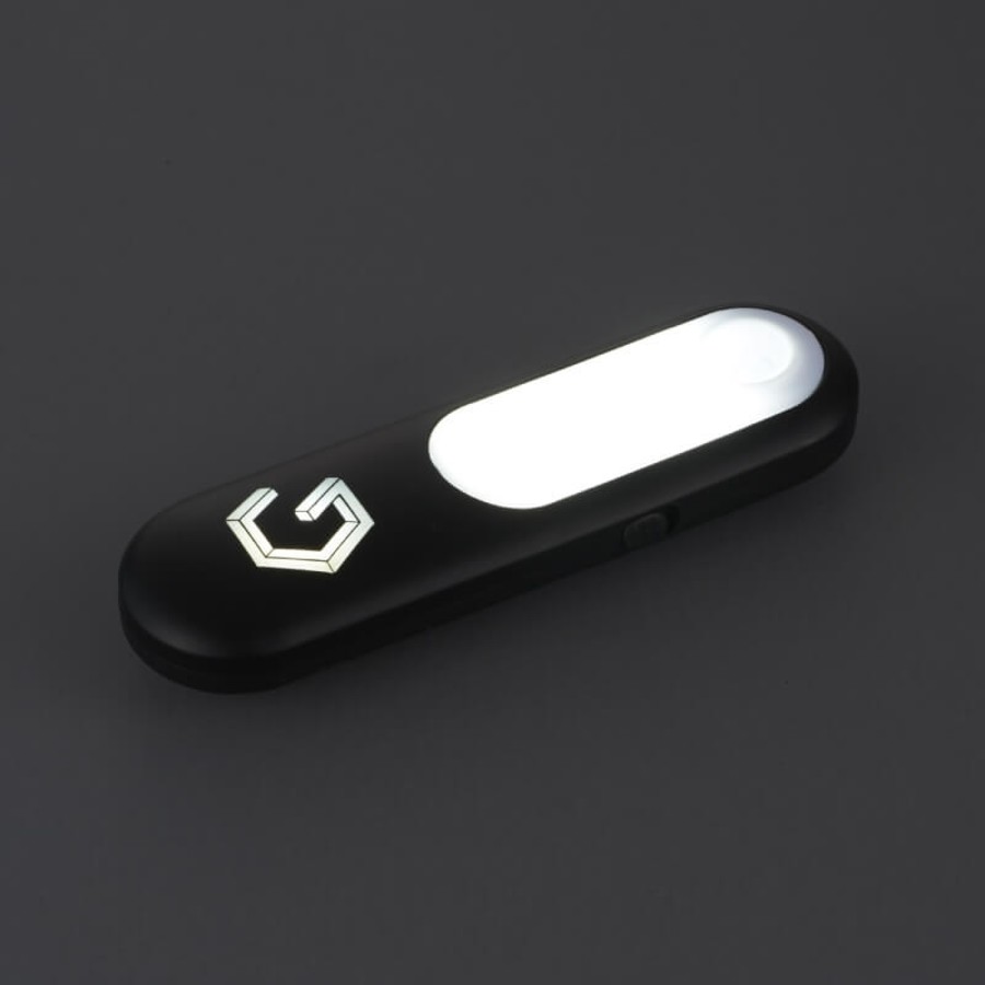 Sensor Light With Magnet