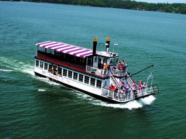 Cruise A Lake In Virginia virginia-dare-cruises-and-marina-smith-mountain-lake.
