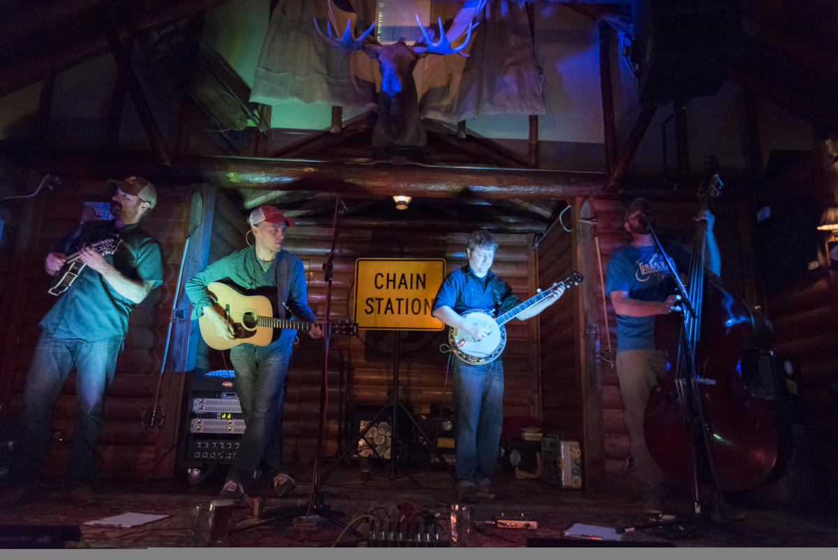 Estes Park Nightlife Live Music Entertainment Amp Bars