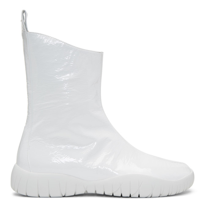MAISON MARGIELA White Patent Flat Tabi Boots | ModeSens