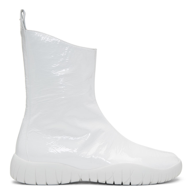 maison margiela tabi flat boots