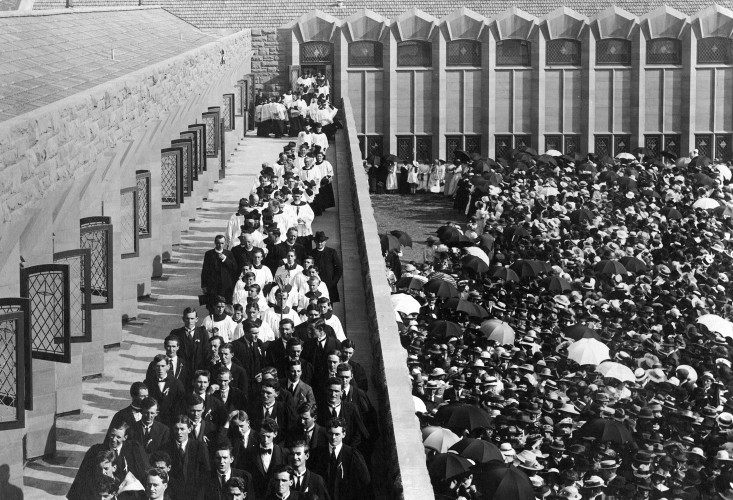 Contesting Catholic Identity: The Foundation of Newman College, Melbourne, 1914–18