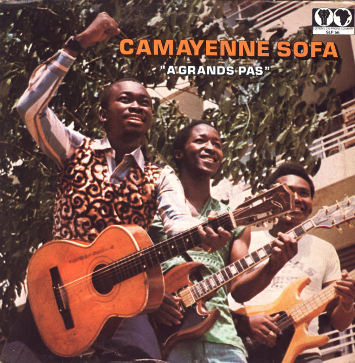 <strong>Camayenne Sofa.</strong> <strong><em>A grands pas, </em></strong>1976. CC BY (Attribution) ‘Editions Syliphone, Conakry’, under license from ‘Syllart Records/Sterns Music.