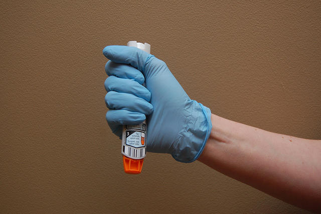 Fatalities from anaphylactic shock can be prevented if those at risk have access to adrenaline auto-injectors. Picture: Greg Friese/Flickr.