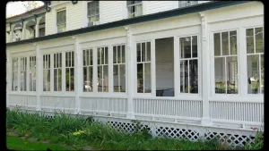 Building porches with great historic details