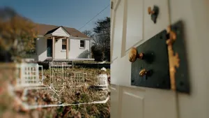 Restoration That Avoids Common "Flip" Trends