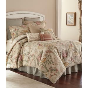 Rose Tree Biccari Vintage Floral Geometric Reversible Comforter