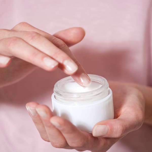 Hands & Feet Care