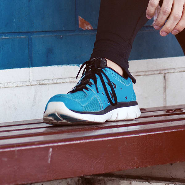 Sport Shoes & Sneakers