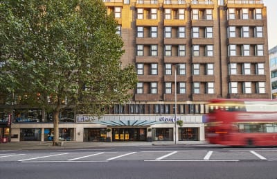 Hotels To Stay In Near Westfield London