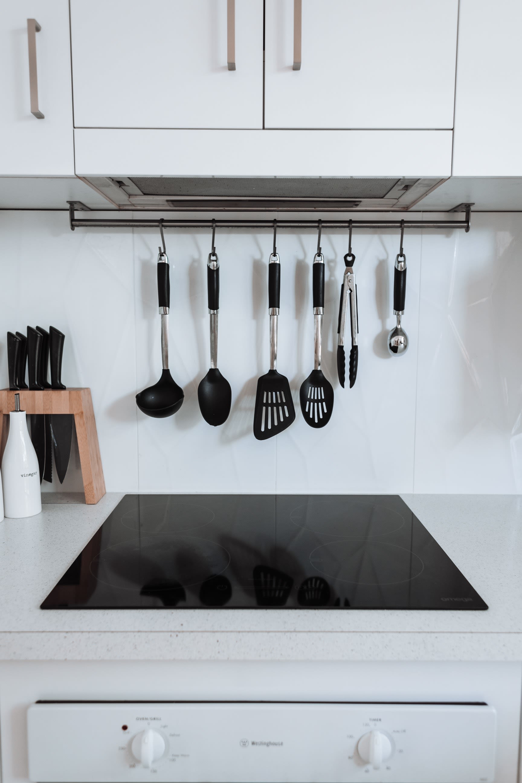 4 Things to Know Before Buying an Induction or Electric Cooktop - Wildgrid Home