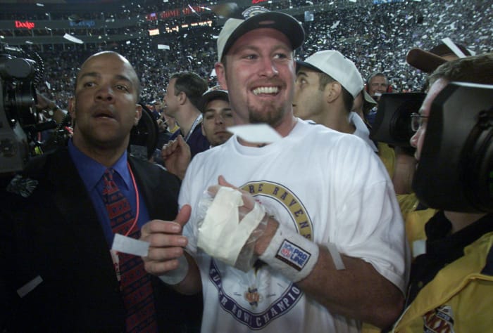 Ranking the QB matchup of every Super Bowl - NewsOpener Super Bowl XXXV: Trent Dilfer, Baltimore Ravens, and Kerry Collins, New York Giants