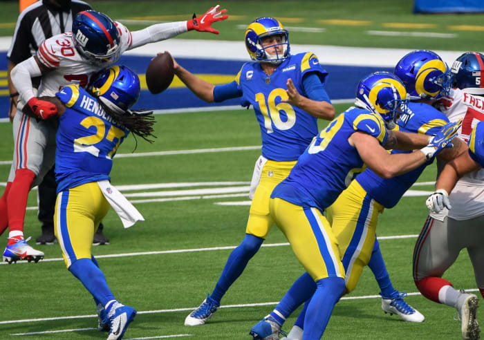 Rams offense joins in alienating viewers