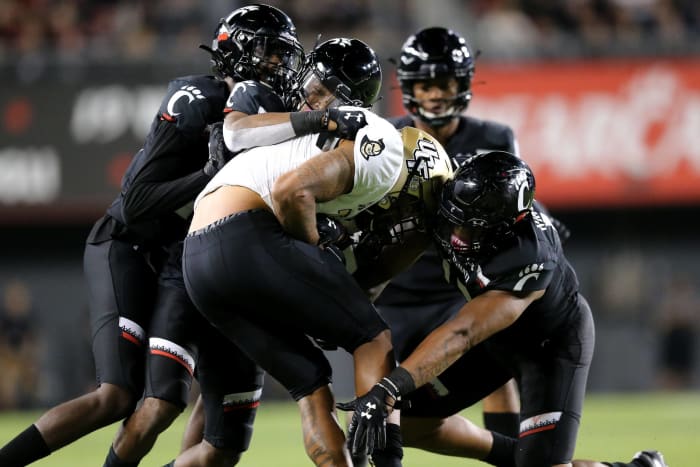 College football Week 12: Picks and preview - No. 7 Cincinnati (7-0) at UCF (5-2), Saturday, 3:30 p.m., ESPN