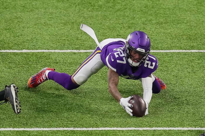 NFL Week 13 grades from around the league - NewsOpener Less flashy Vikings rookie keeps them in playoff race