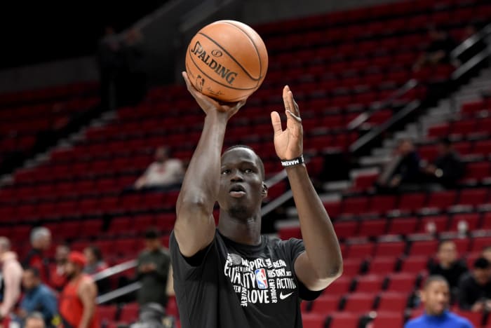 Philadelphia 76ers: Thon Maker (10)