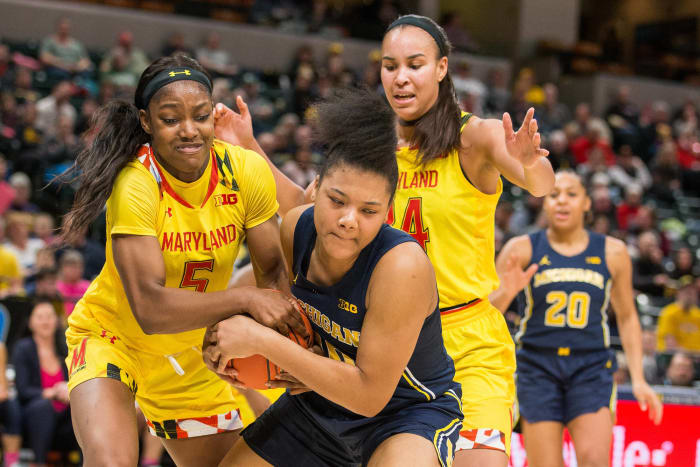 10 Men's and 10 Women's player of the year candidates - Naz Hillmon, Michigan, Junior